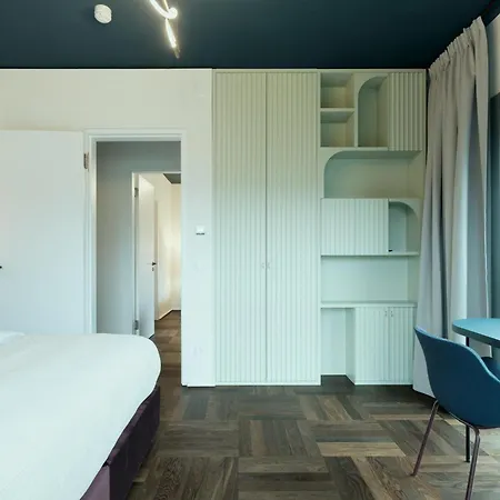 Apartahotel The Garden By Suite030