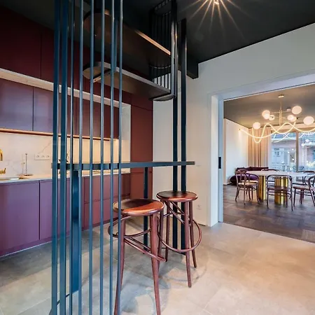 Aparthotel The Garden By Suite030 4*