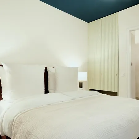 Apartahotel The Garden By Suite030