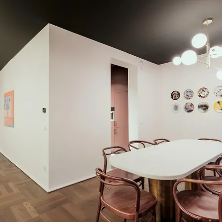 The Garden By Suite030 4*